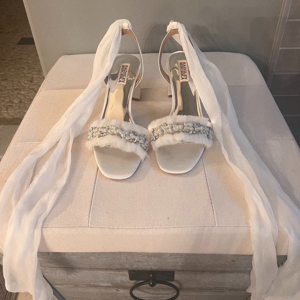 Badgley Mischka - Tana Block Heel